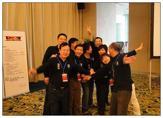 集裝箱公司培訓場景：