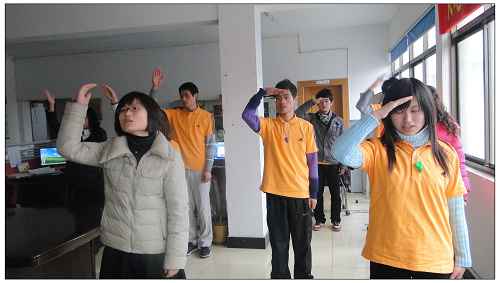 鋼結構公司上下（xià）同心 彩排晚宴節目