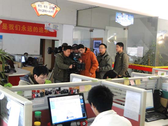 阿裏巴巴集團辦為我司拍攝企業視頻宣傳片！