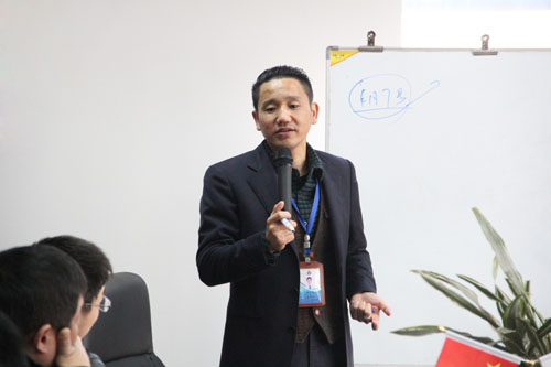 集裝箱房屋公司的（de）俞總激勵我們不斷鼓勵自己，永不放棄