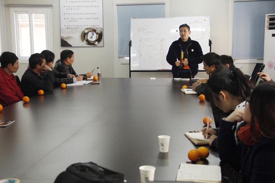 俞總講述楷（kǎi）模的重要（yào）性