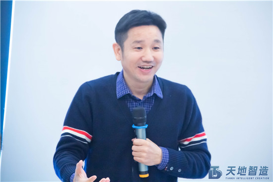 集裝（zhuāng）箱換電站