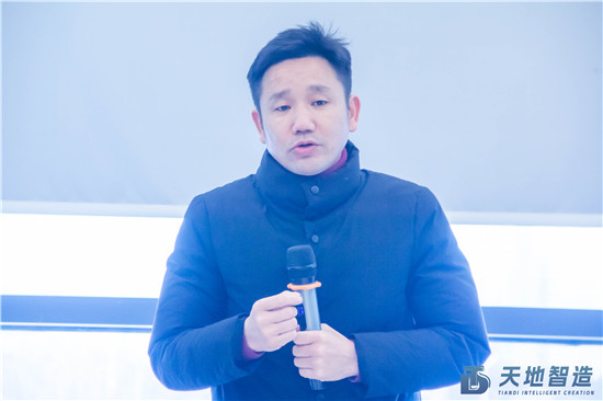 集裝（zhuāng）箱（xiāng）換電站